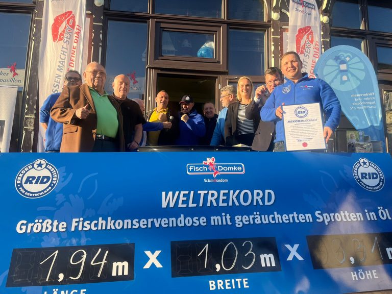 Weltrekord größte Fischkonservendose in Heringsdorf
