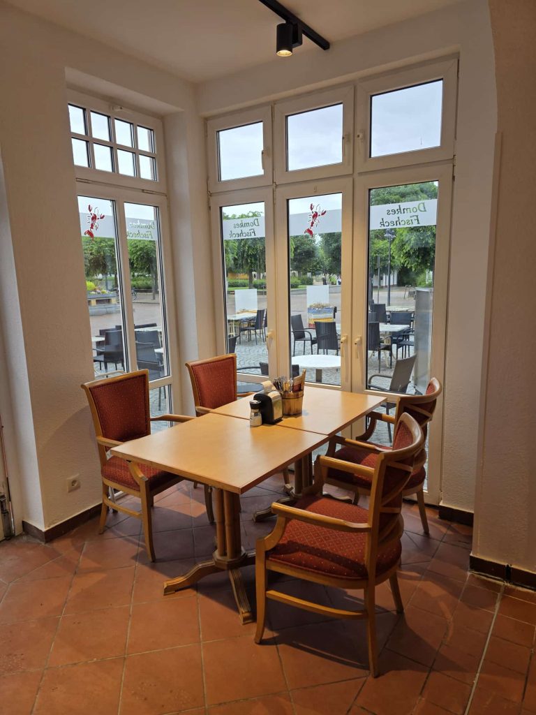 Gästebereich-Domkes Fischeck in Ahlbeck | Frischer Fisch & pommersche Küche auf Usedom